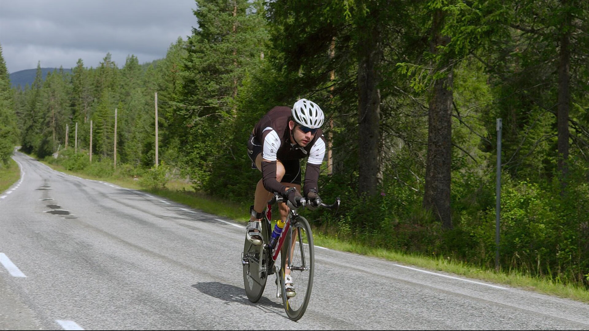 东决关键战之夜，罗德里主宰比赛走向