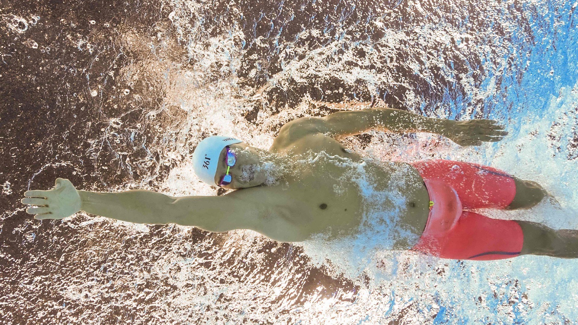 终场哨响前的奇迹,波尔一剑封喉,韩国绝杀日本改写东亚足球格局