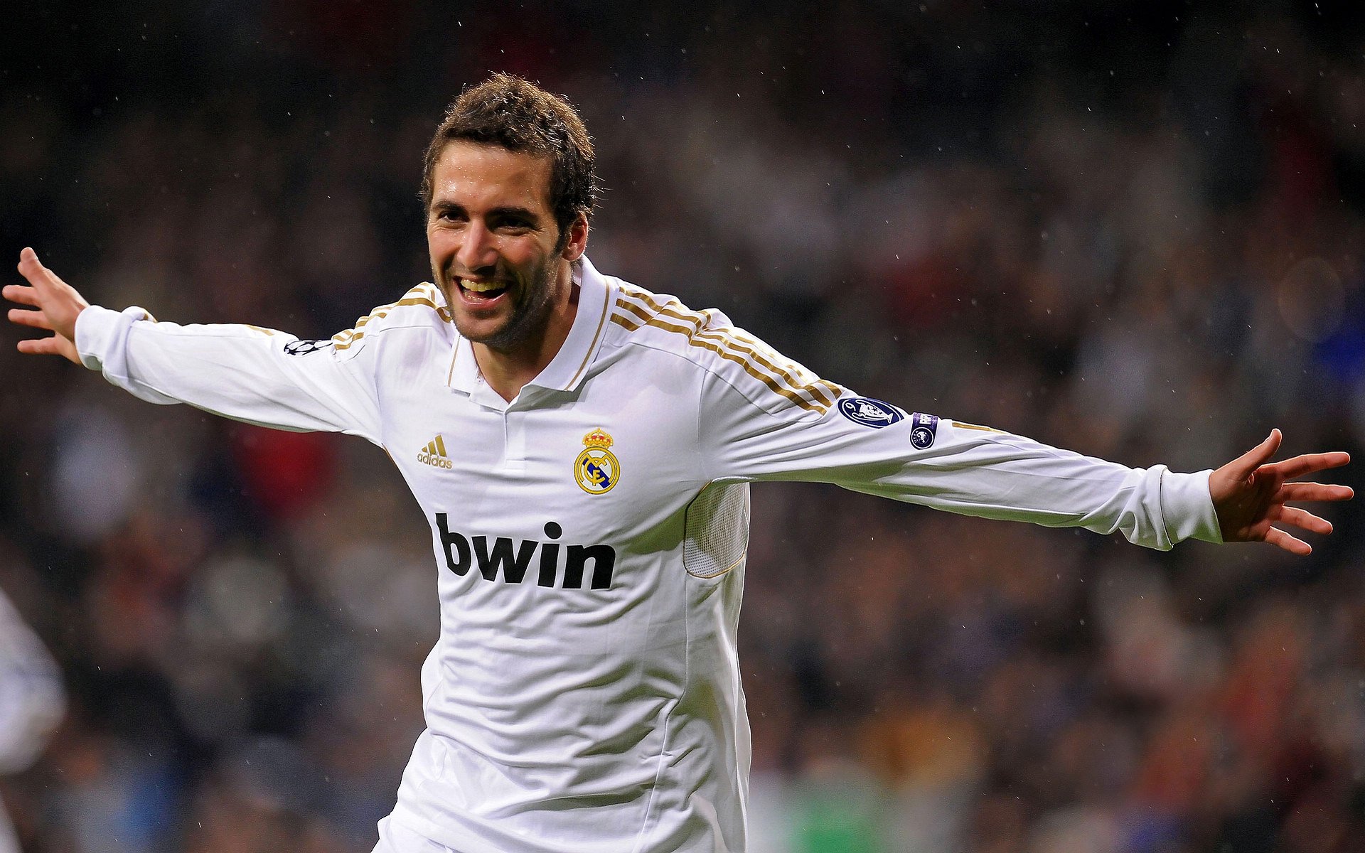 舞台铸就传奇,伊萨克光芒四射,德国战车狂胜委内瑞拉背后的大场面定律